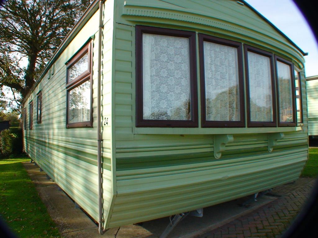 Fort Holiday Park Sandown Exterior photo