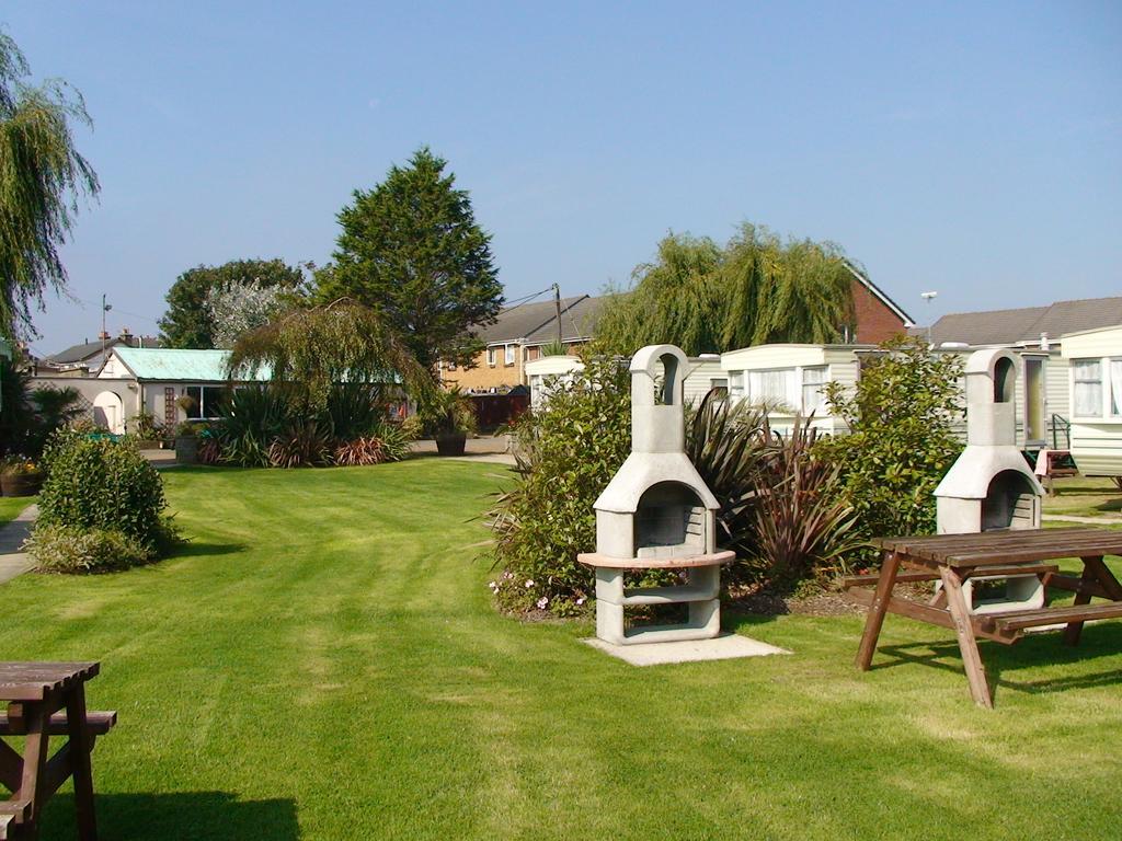 Fort Holiday Park Sandown Exterior photo